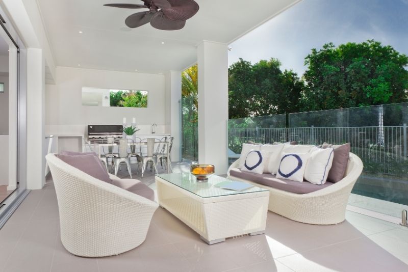 clean minimalist patio design by Patio Newcastlle