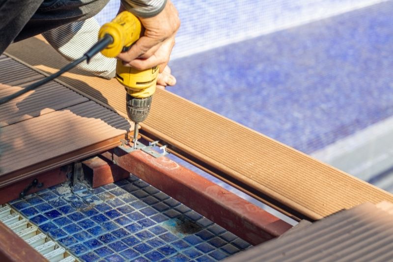 experts in decking using composite material